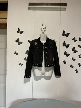 Cropped Black Distressed Denim Jacket with Grommet Trim 1004